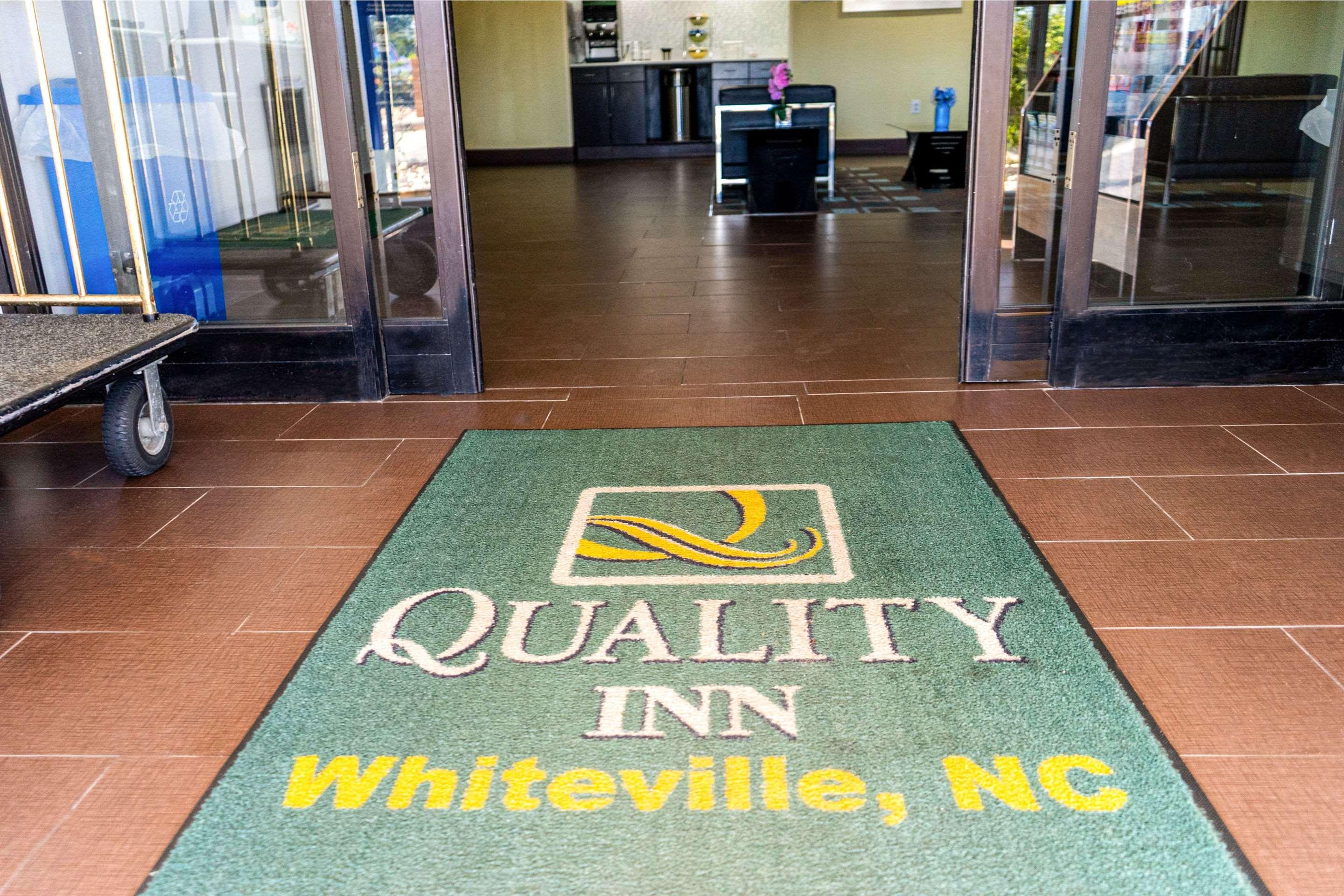 Quality Inn Whiteville North Exteriör bild
